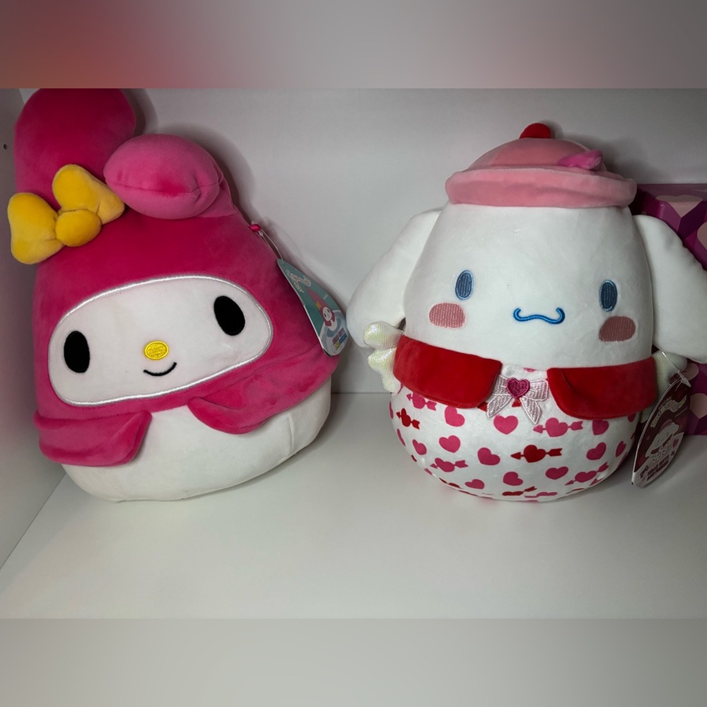 2 Squishmallows - My Melody and Cinnamonroll